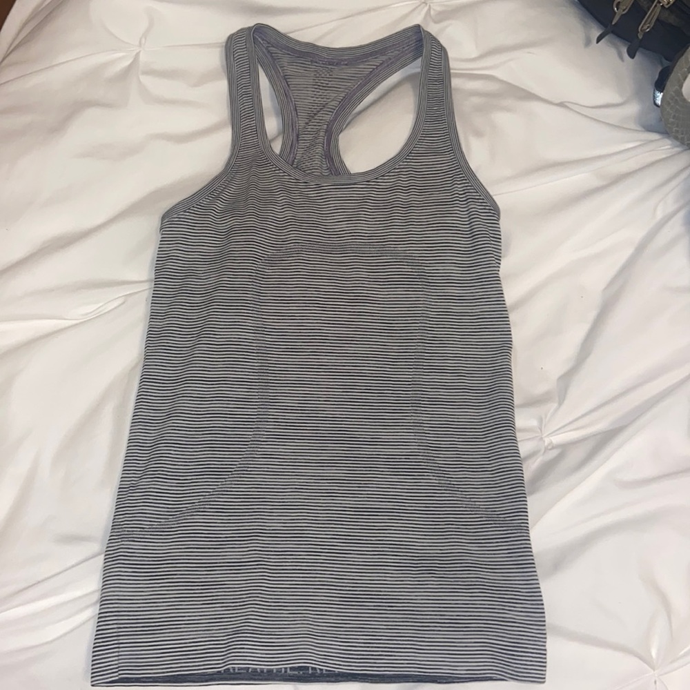 lululemon tank size 4